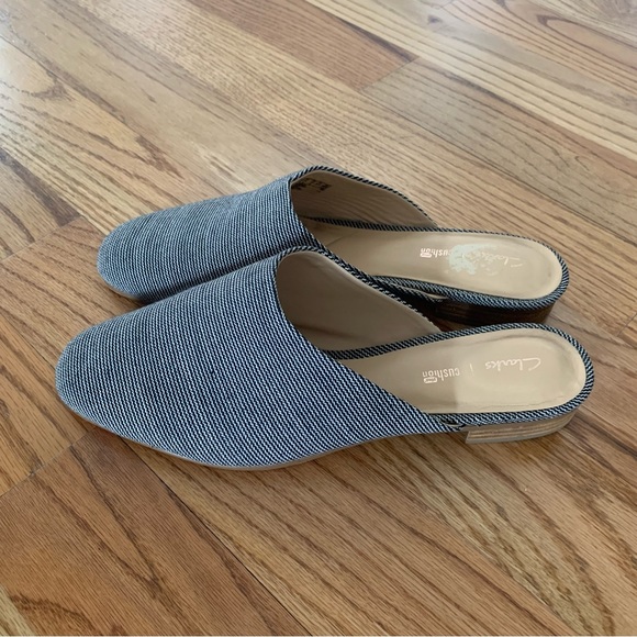 Clarks Womens Pure Blush Navy Canvas US 10M Cushion Plus Mules Striped Slip On - Picture 3 of 14